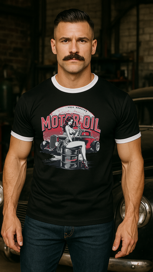 Motor Oil – Full Service Babe - Männer Kontrast-T-Shirt
