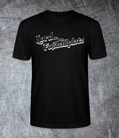 ⚽ Lord of the Fußballplatz – Der einzig wahre Herr der Kreisliga - Stanley/Stella Unisex T-Shirt CRAFTER